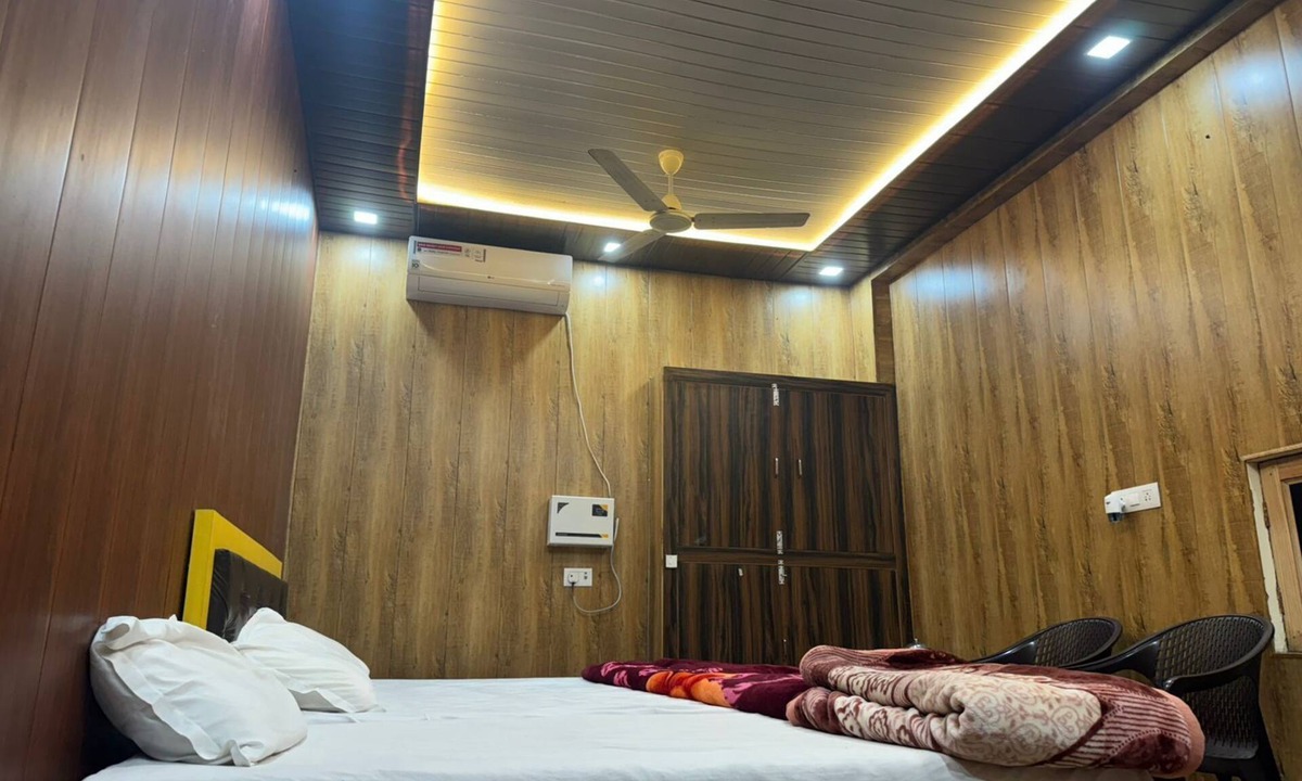 Misrikh Hotel | Hotel in Naimisharanya