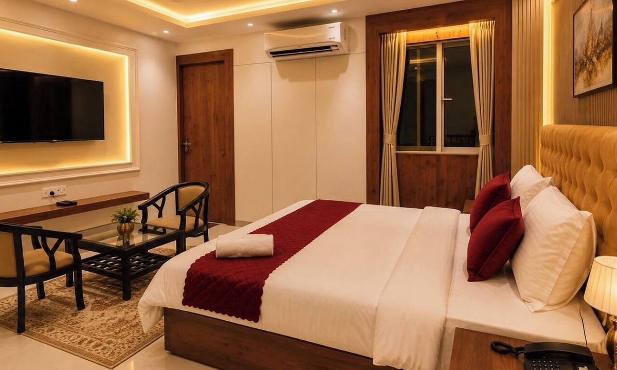 Satna Resort | Hotel Kamdhenu