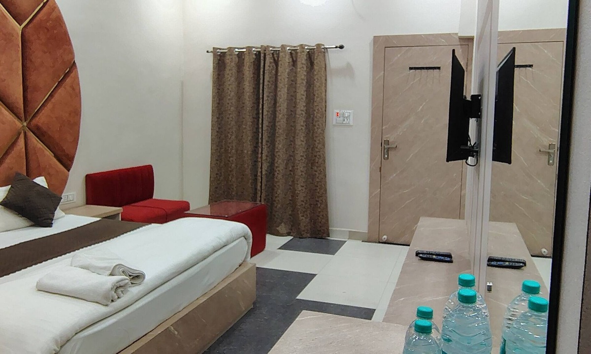 Chitrakoot Hotel | Hotel Kesar