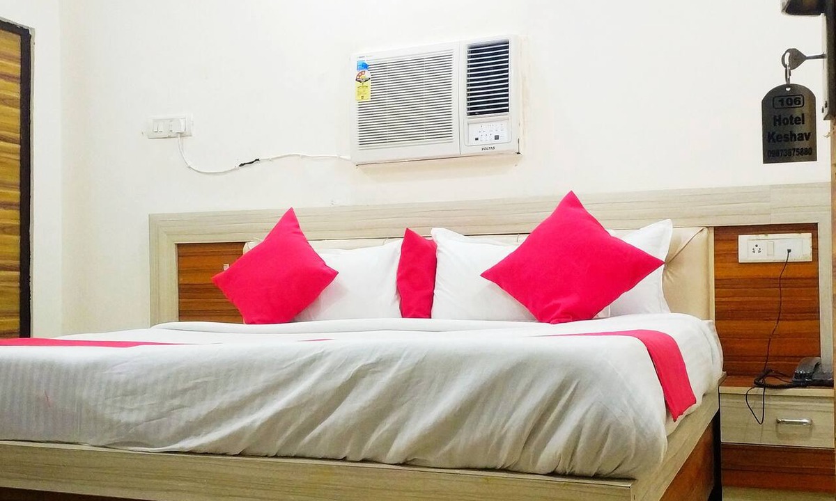 Ghaziabad Hotel | Hotel Keshav