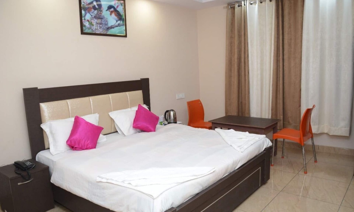 BHEL Township Hotel | Hotel Kiran