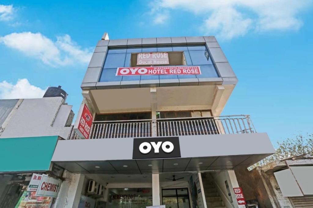 D6 Hotel | Hotel O Red Rose Residency