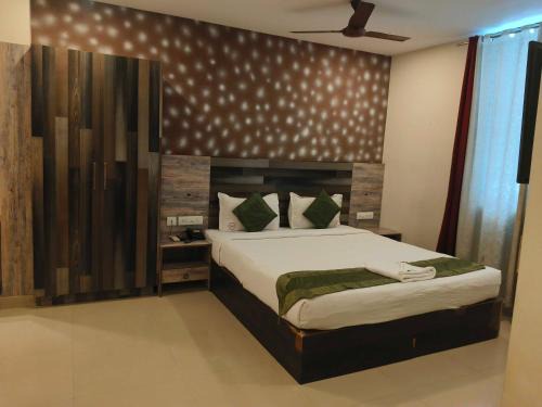 Kazhakuttam Hotel | Hotel O Sreekariyam Trivandrum Formerly Anby Villa