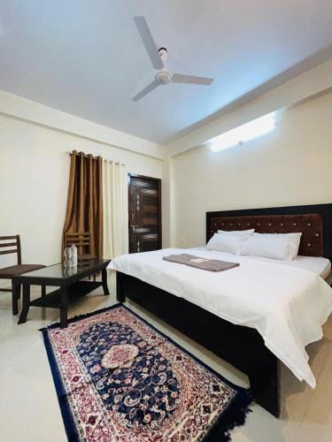 Marhi Hotel | Hotel O The Sharkland
