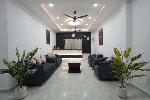Varanasi House | Hotel Ojha Villa