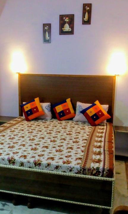 Khajuraho Hotel | Hotel Plaza, Khajuraho
