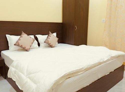 Khajuraho Hotel | Hotel Ramkrishna Stay