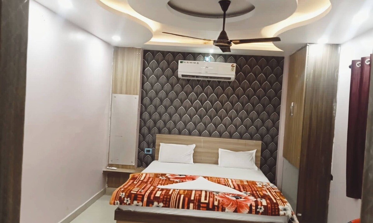 Deoghar Hotel | Hotel Regal Heights