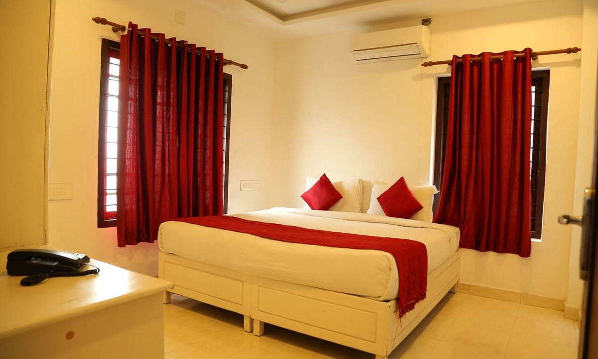 Mamangalam Hotel | Hotel Ritzy Village
