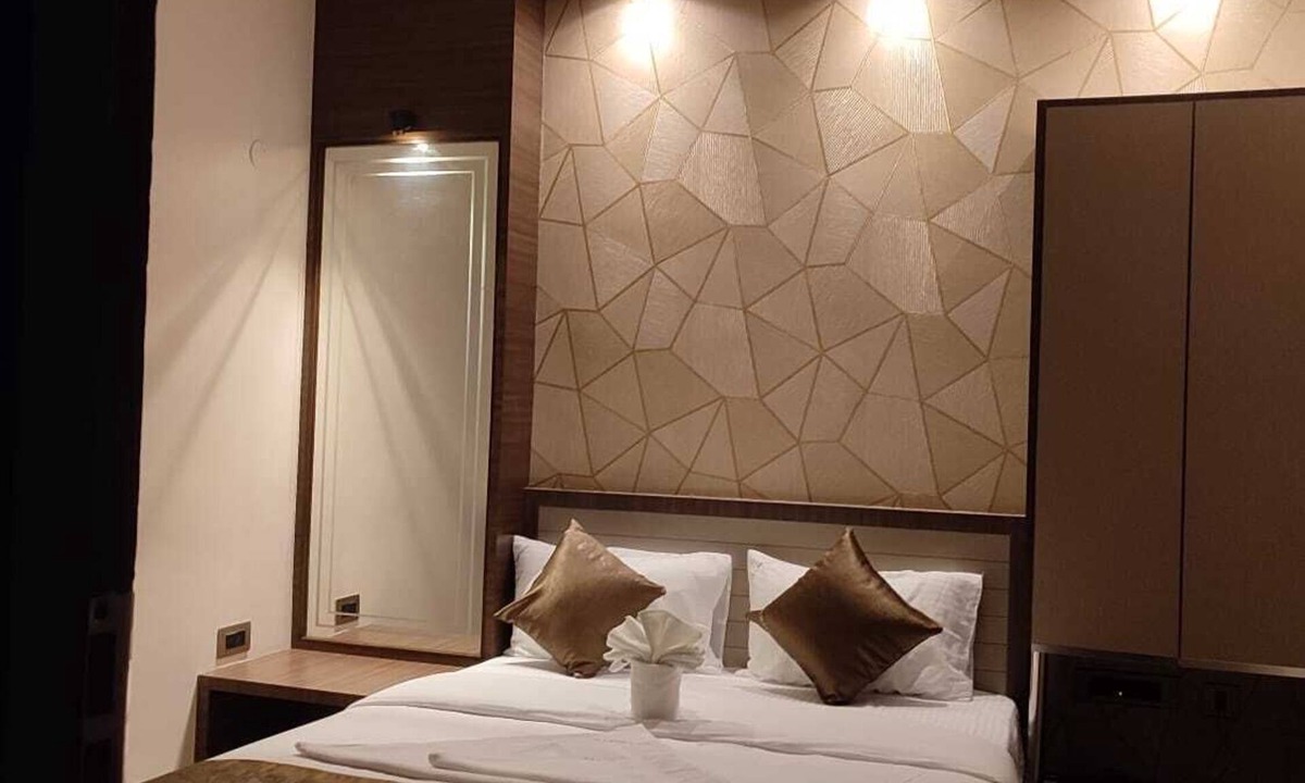Uttukuli Hotel | HOTEL RSB PLAZA