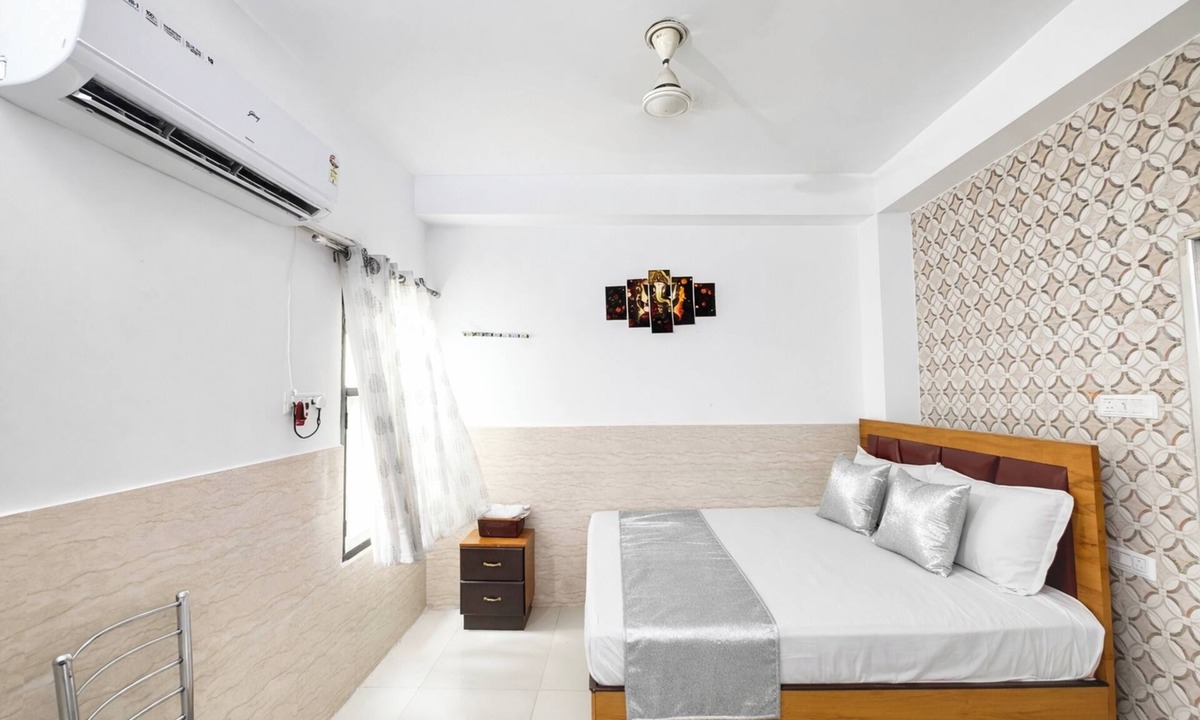 Ayodhya Hotel | Hotel Saral Guest House Ram Mandir