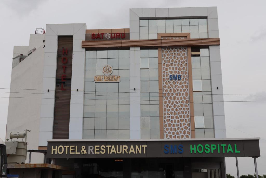Pachpadra Hotel | Hotel Satguru