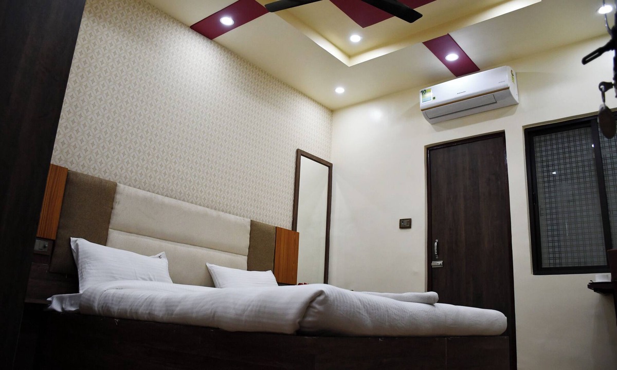 Bareilly Hotel | Hotel Sindhu