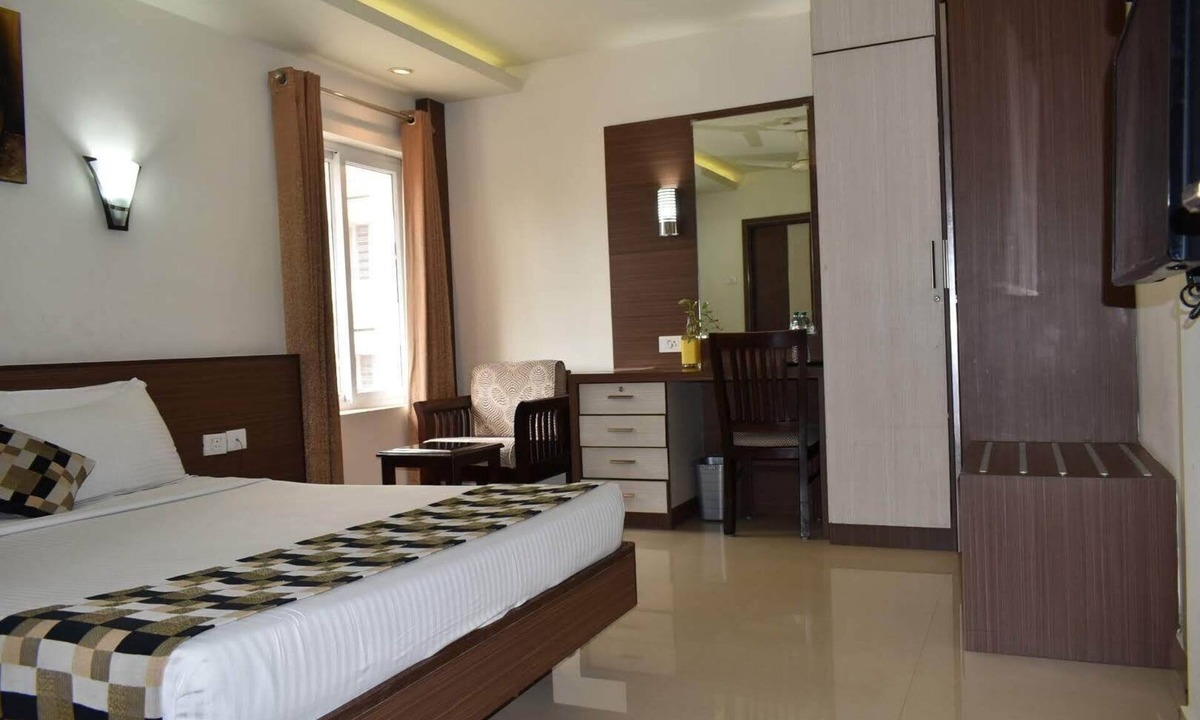 Ernakulam South Hotel | Hotel South Regency