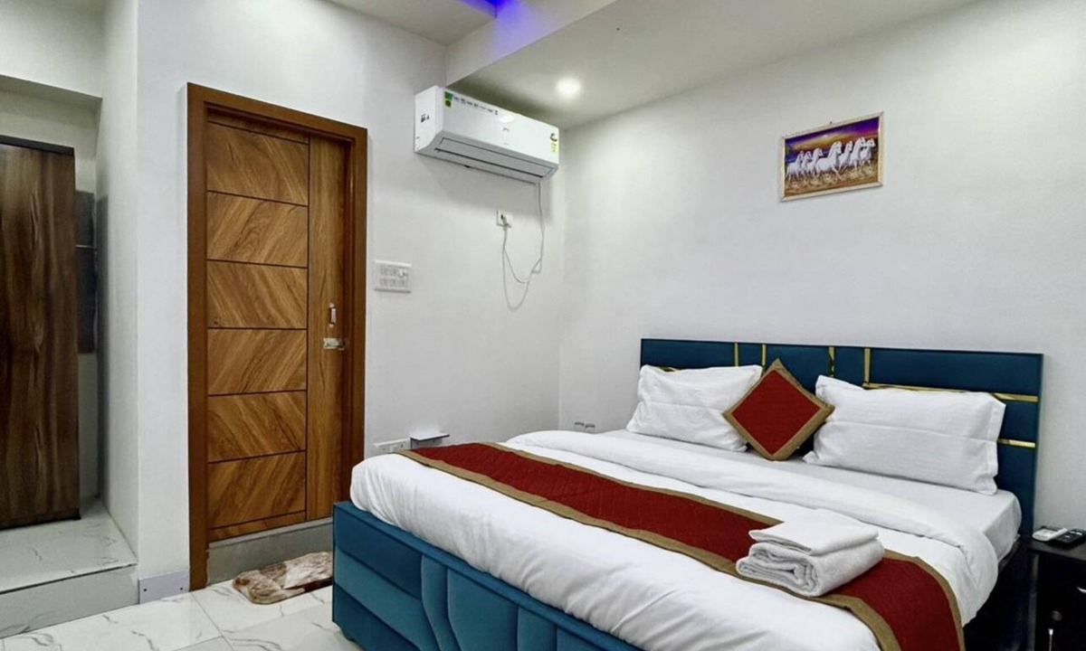Malviya Nagar Hotel | Hotel Star Marigold
