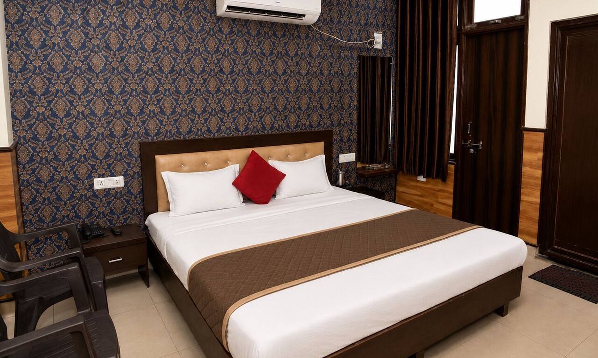 Gwalior Hotel | Hotel Sumangal
