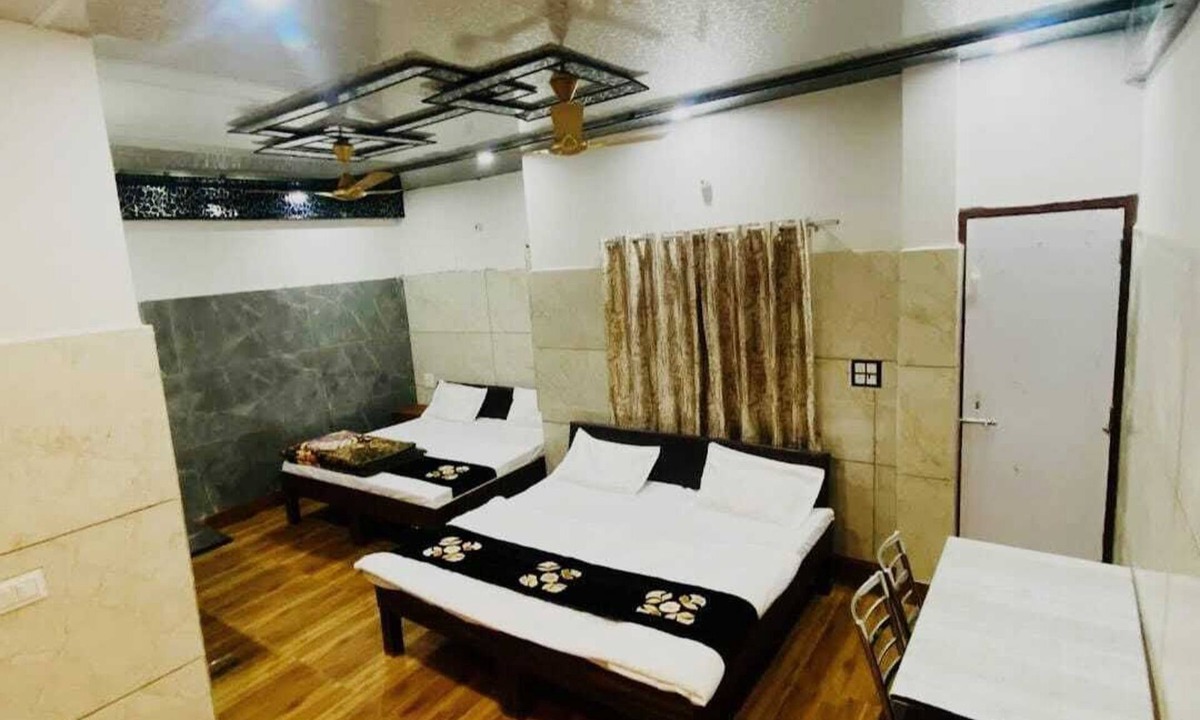 Nagina Hotel | Hotel Sunrahi