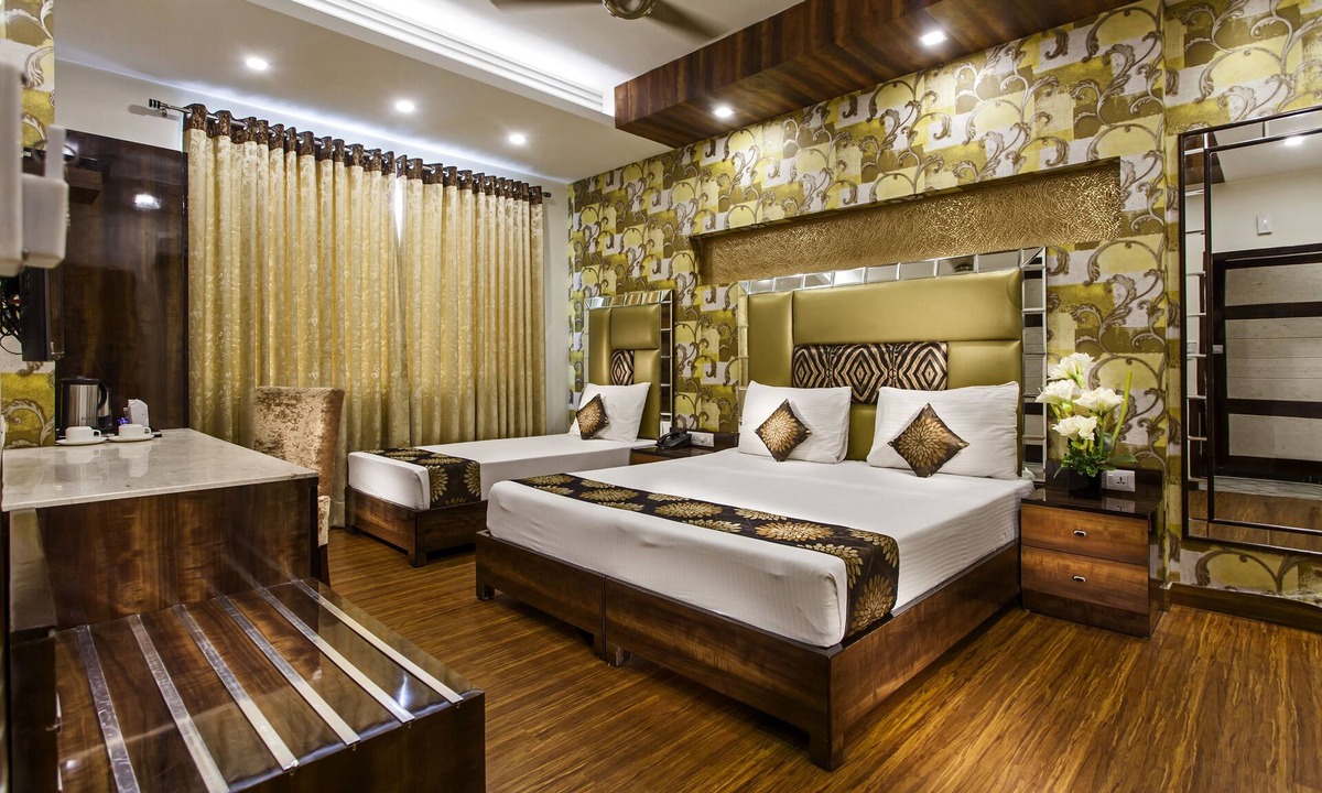 Karol Bagh Hotel | Hotel Sunstar Heritage