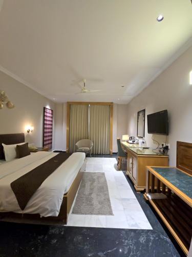Ludhiana Hotel | Hotel Supreme Suites I B2B Friendly I Ludhiana
