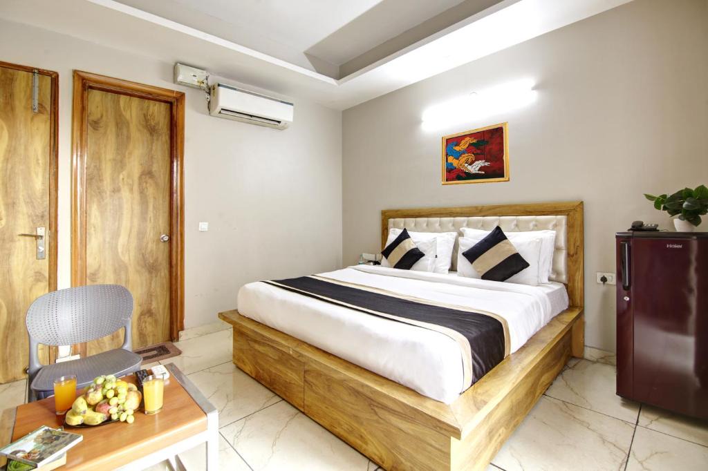 Noida Hotel | Hotel SV Near Noida Metro Station 52