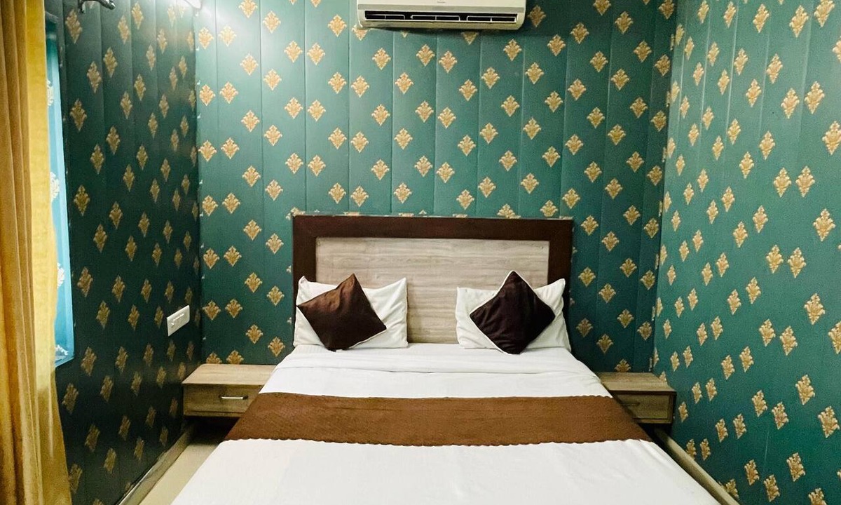 Agra Hotel | Hotel Taj Royale