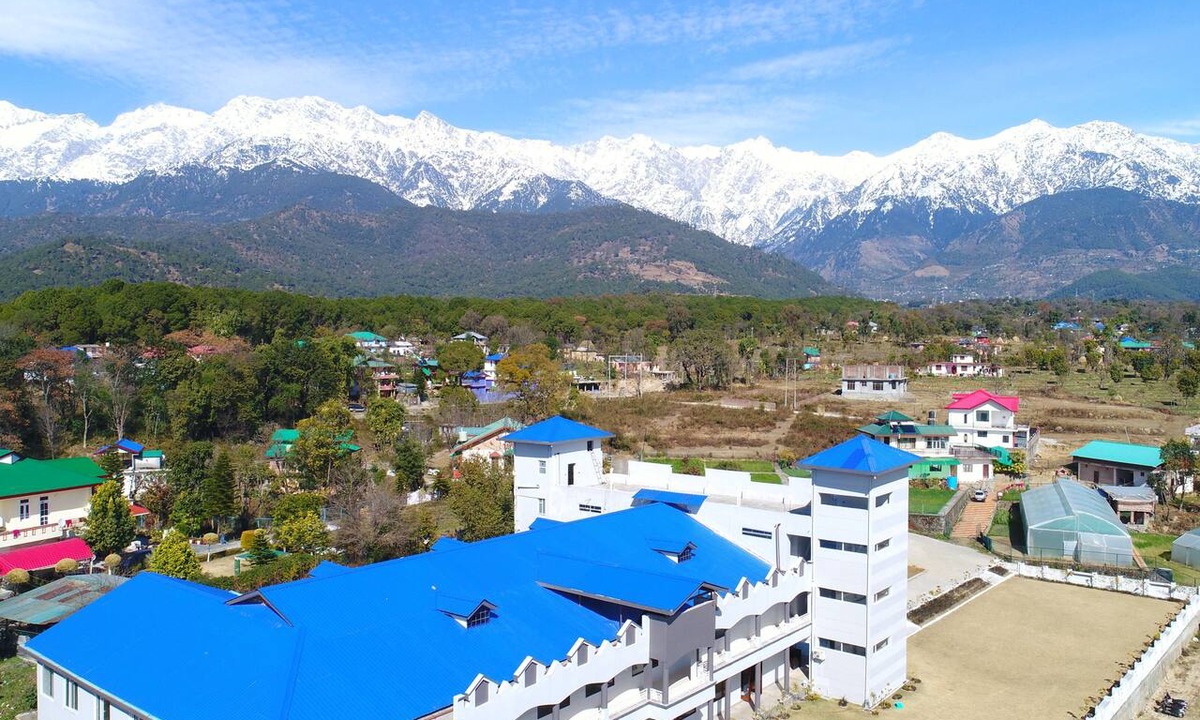 Palampur Hotel | hotel the grand kartikeye