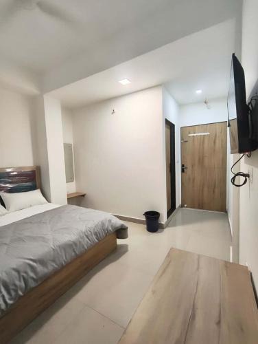 Agra Hotel | Hotel The Skyluxe