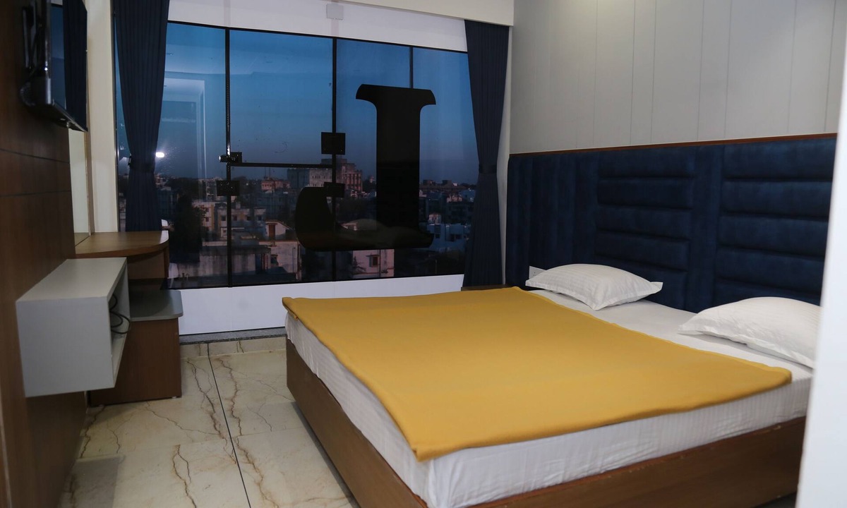 Palanpur Hotel | HOTEL TOP 4