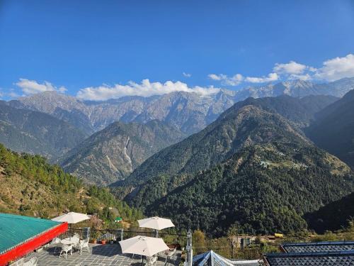 Naddi Hotel | Hotel Udechee Huts, McLeod Ganj