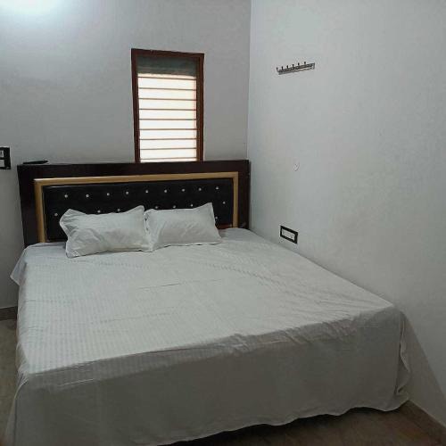 Muzaffarnagar Hotel | Hotel Welcome Inn Era