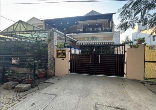 Allahabad House | Imperial House- A Luxury Homestay