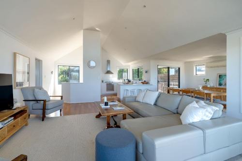 Augusta House | Jay's Beach House I Private Properties
