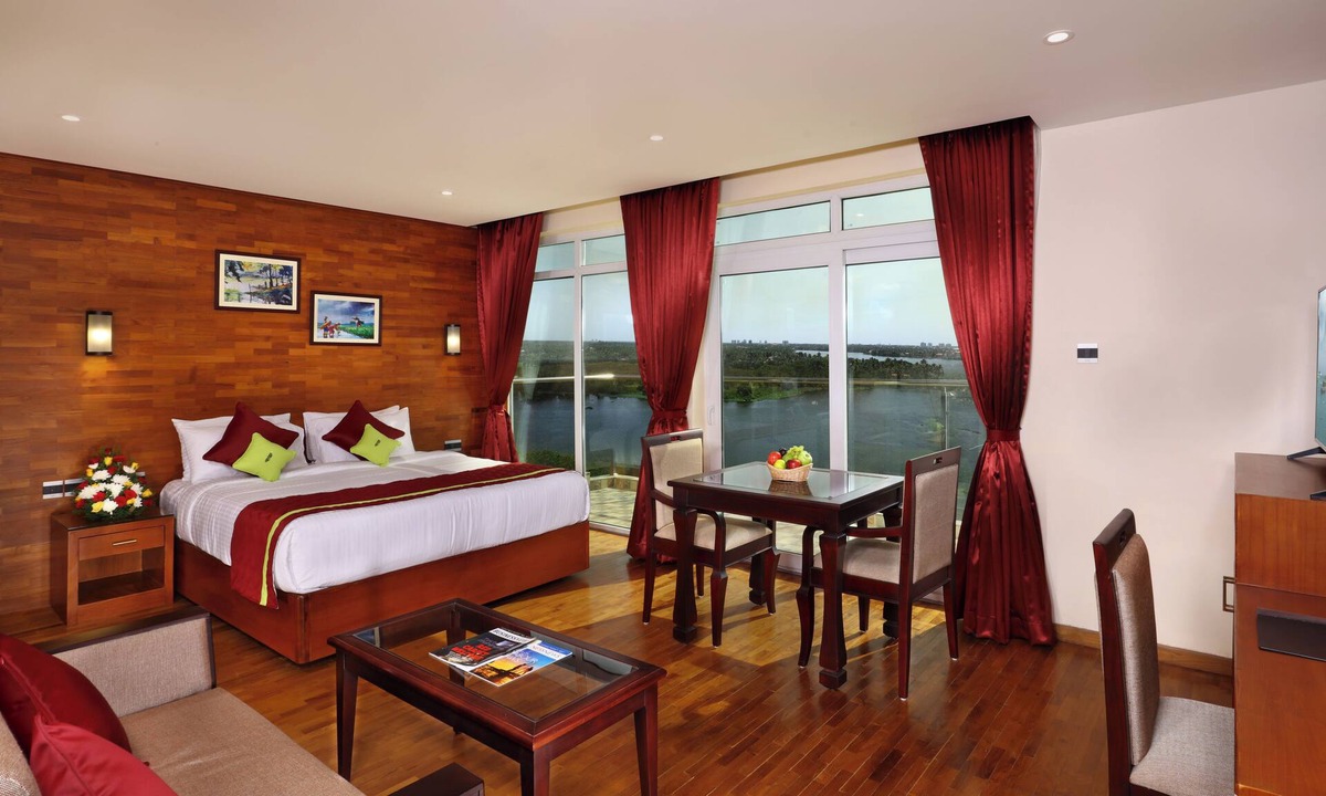 Kochi Hotel | JVK Park Hotel