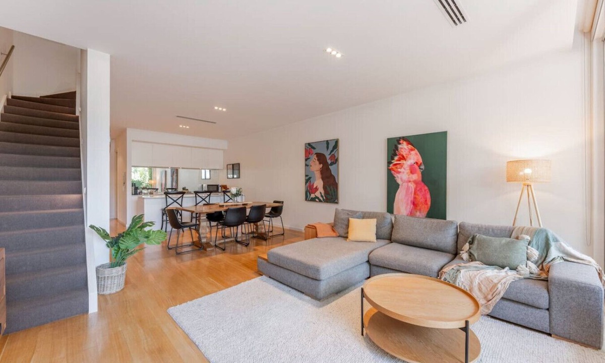 Norwood House | Koala Arcady Modern 3BR Norwood Retreat Near City