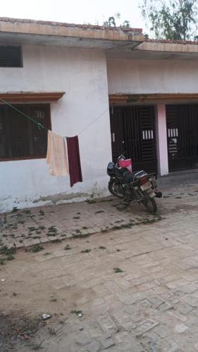 Salempur House | Krishna Mohan Homestay