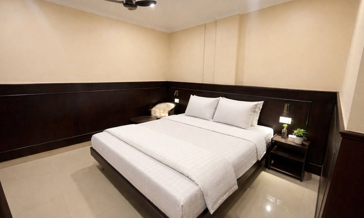 Nagaon House | Landmark Inn