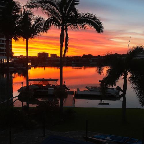 Biggera Waters House | Large Waterfront Property with Spectacular Views & Sunsets