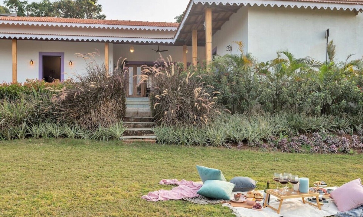 Candolim Villa | Lavender Villa by BasilStays