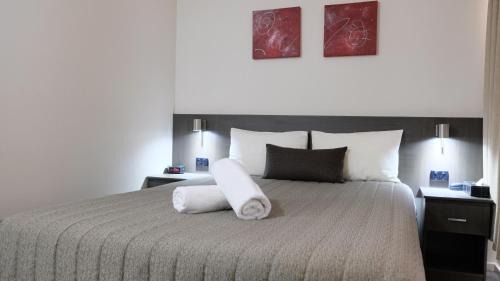 Kerang Hotel | Loddon River Motel Kerang