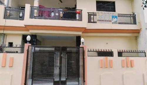 Jhusi House | Lokbhgwat house