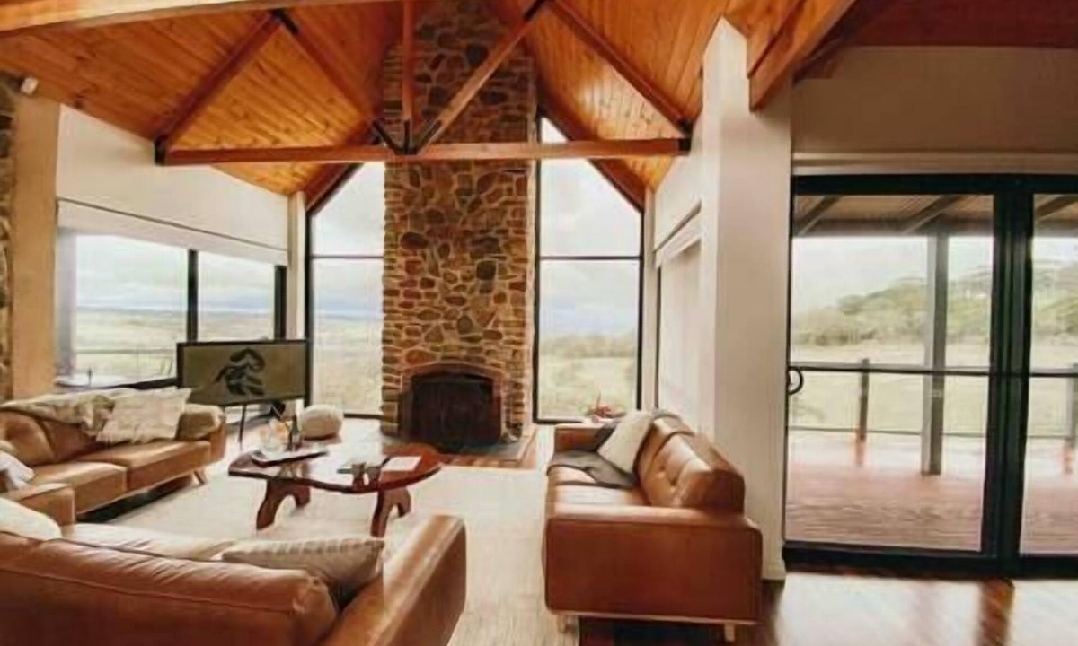 Hindmarsh Valley Bed & Breakfast | Luxurious, Secluded & Such Views! OCRE is Simply Stunning!