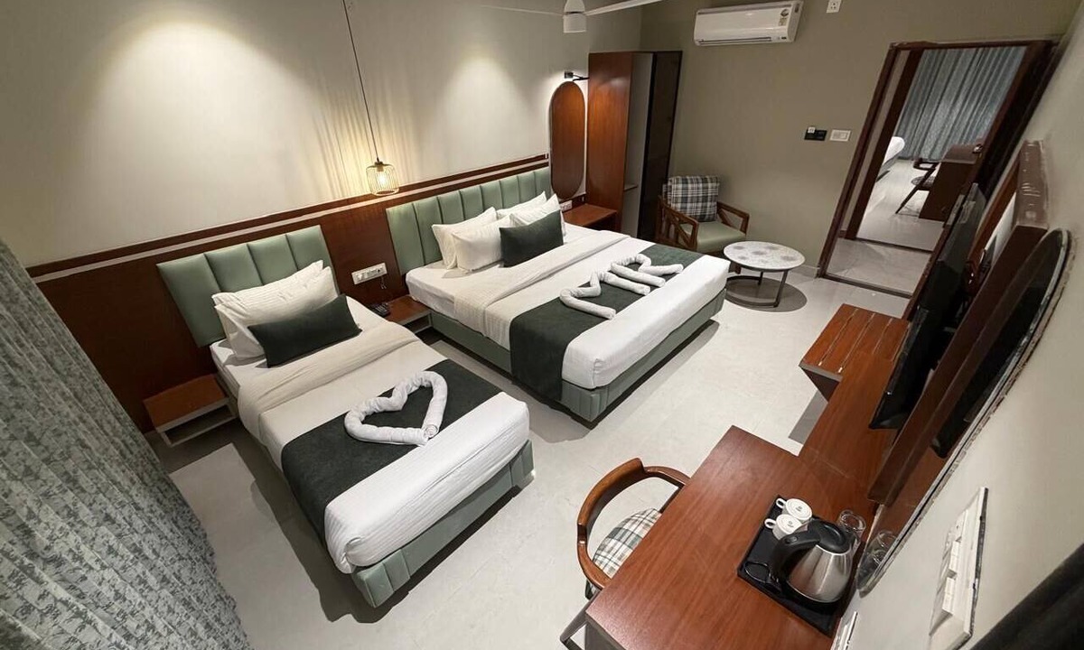 Dharwad Hotel | M R SUITES