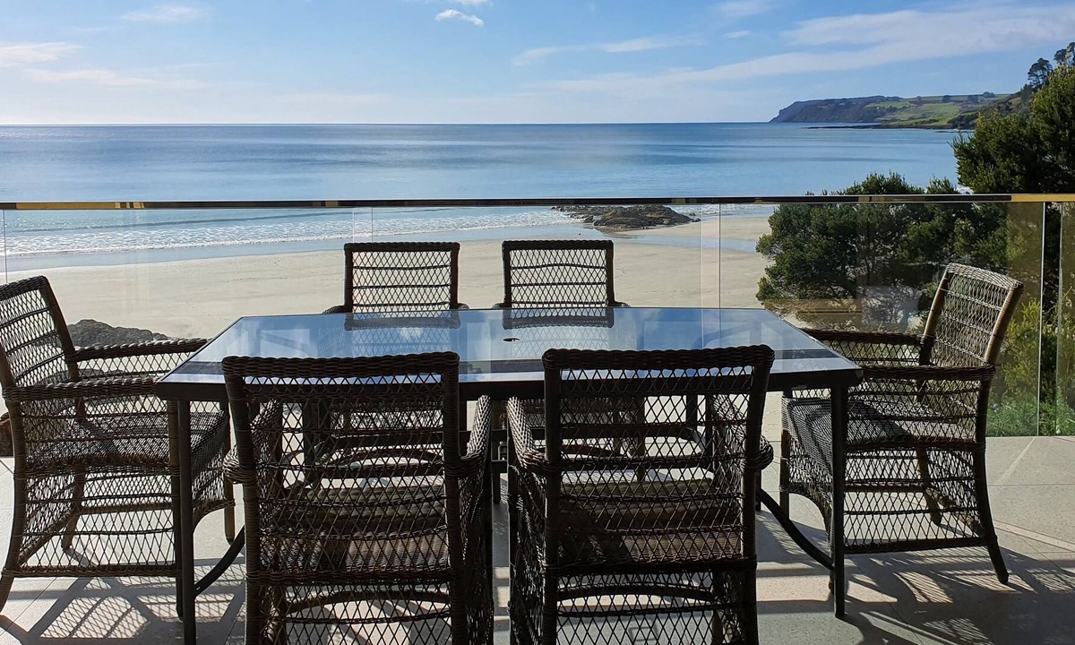 Boat Harbour Beach Apartment | MAGIC BEACH VILLA Absolute beachfront luxury