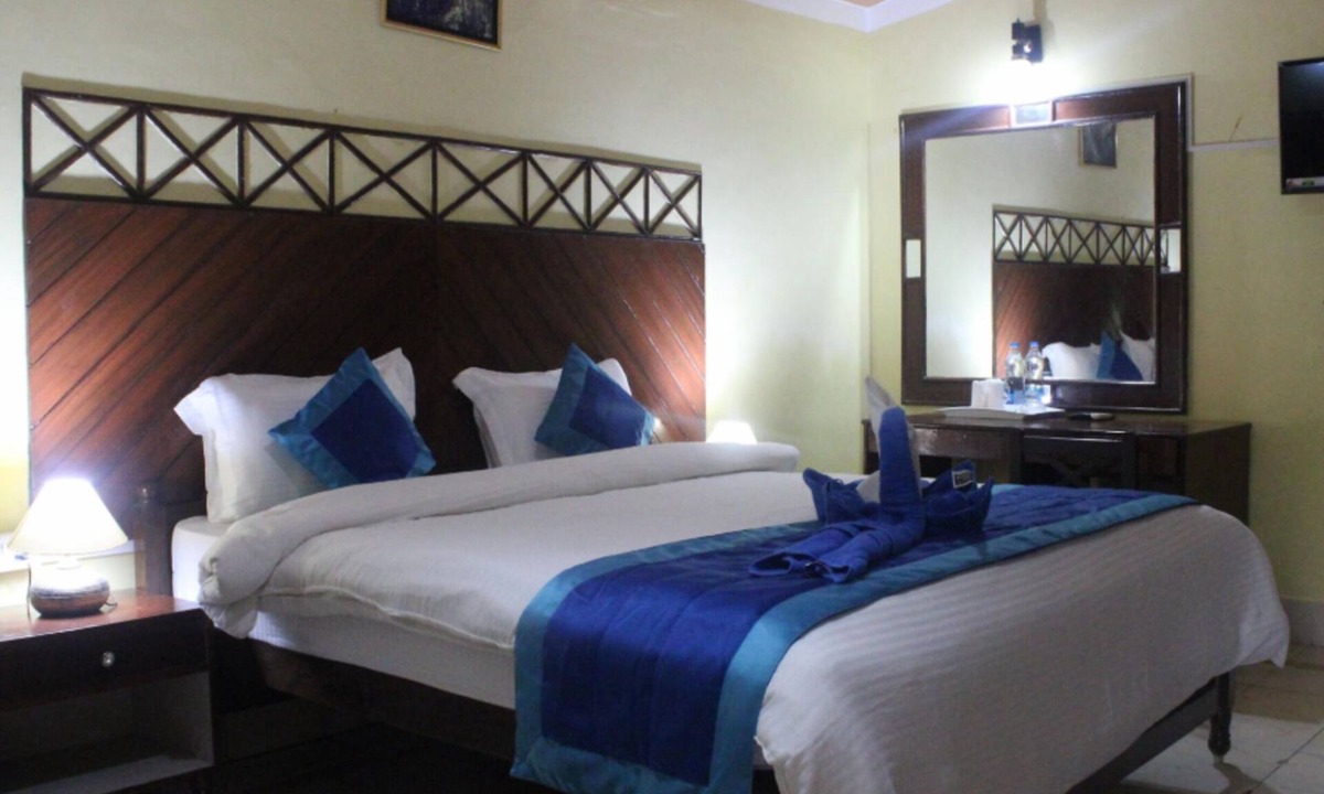 Tala Hotel | Maharaja Kothi Resort Bandhavgarh
