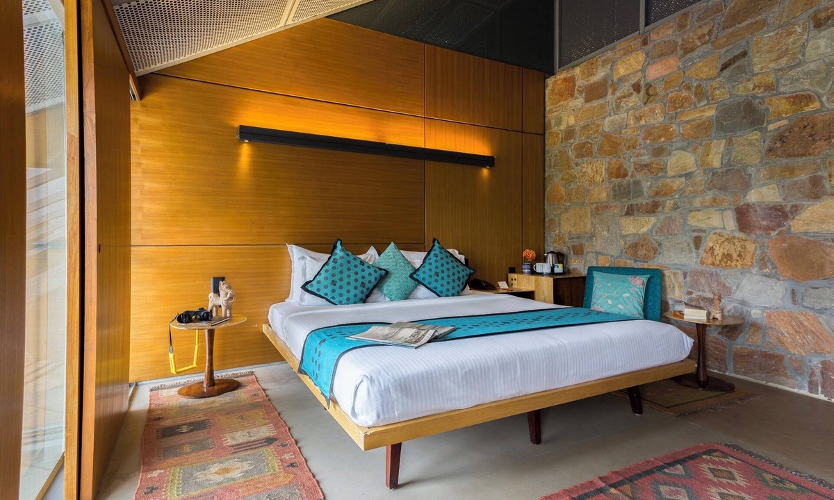 Desuri Hotel | Mana Hotel