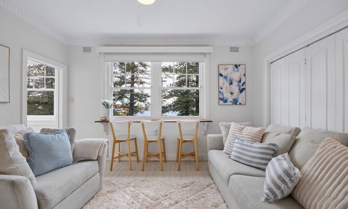 Manly Apartment | Manly Beach Views from a Light-Filled 3BR Coastal Apartment
