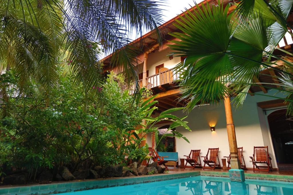 Granada Bed & Breakfast | Miss Margrits