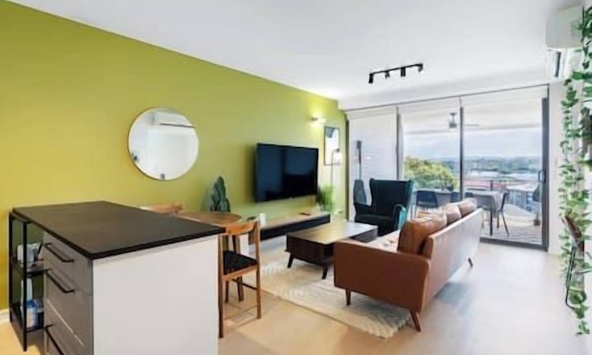 Bowen Hills Apartment | Modern & Stylish Apt w/Large Balcony & Parking!