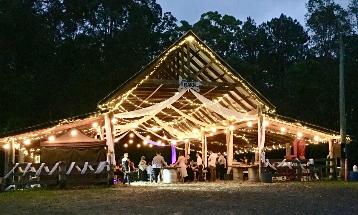Hunchy House | Mooloolah Valley Holidays ... an adventure in nature ... kids, families, groups