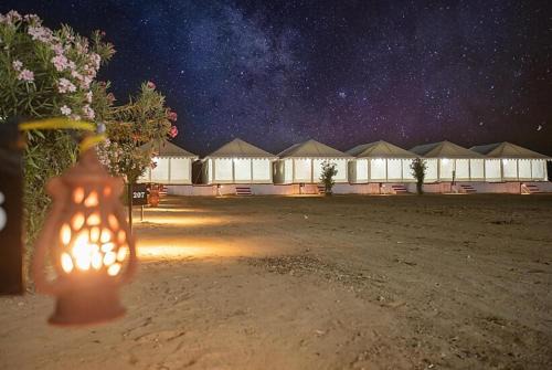 Sam Resort | MoonStar Desert Camp